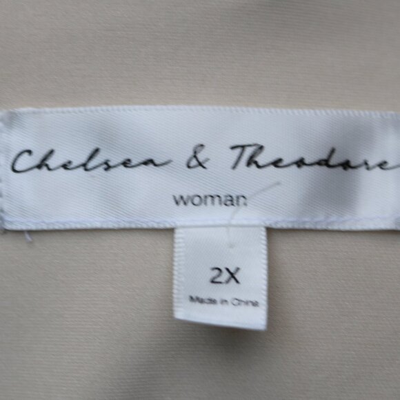 Chelsea & Theodore Plus Size Grey & Ivory Floral Faux Leather Open Midi Jacket - Picture 6 of 7